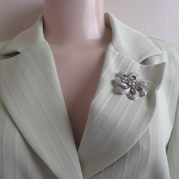 My Michelle Outfit - Picture 2 of 8